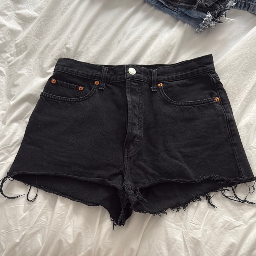 Black Denim Women Shorts re/done size 28